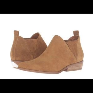 Kendall & Kylie Violet Booties